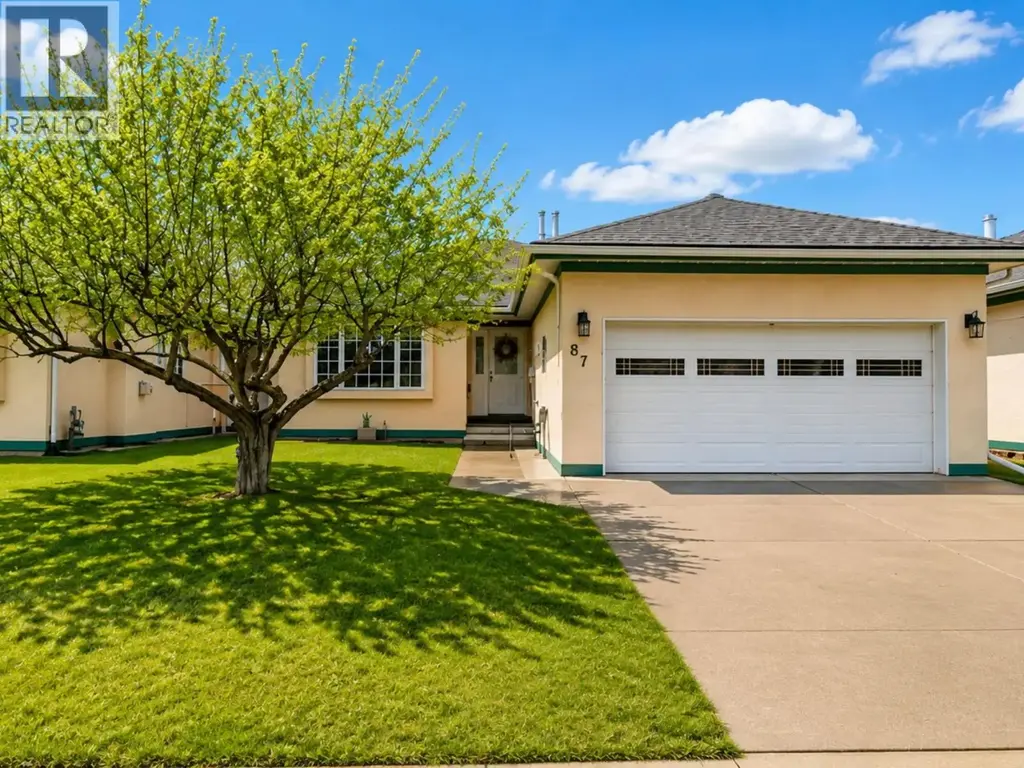 1401 Willowbrook Drive N Unit# 87, Cranbrook